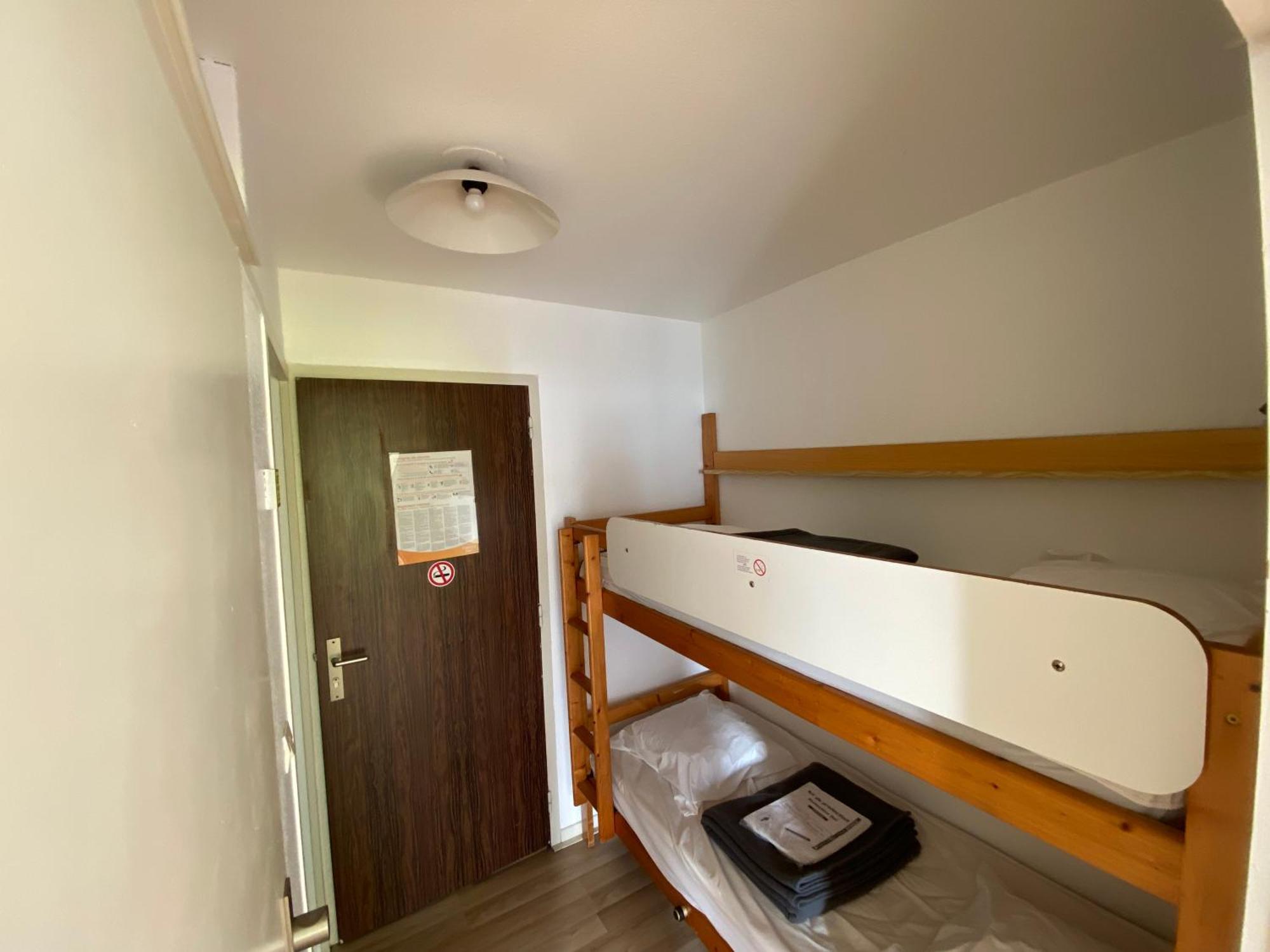 Apartment Sol-y-days Cigales De Mer, Bien Equipes Et Climatises, En Centre-ville A 150m De La